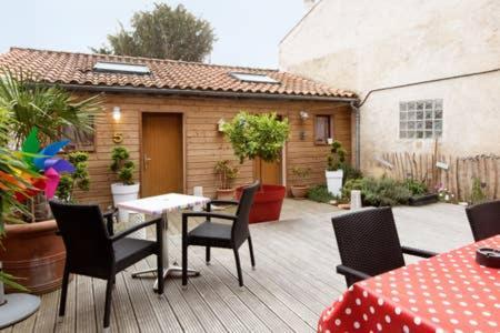 Superbe Appartement Avec Terrasse En Centre Ville La Rochelle  Buitenkant foto